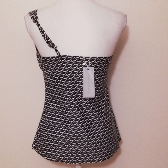 👙1-Shoulder Swimmer Patterned Swimsuit Top - Picture 4 of 7